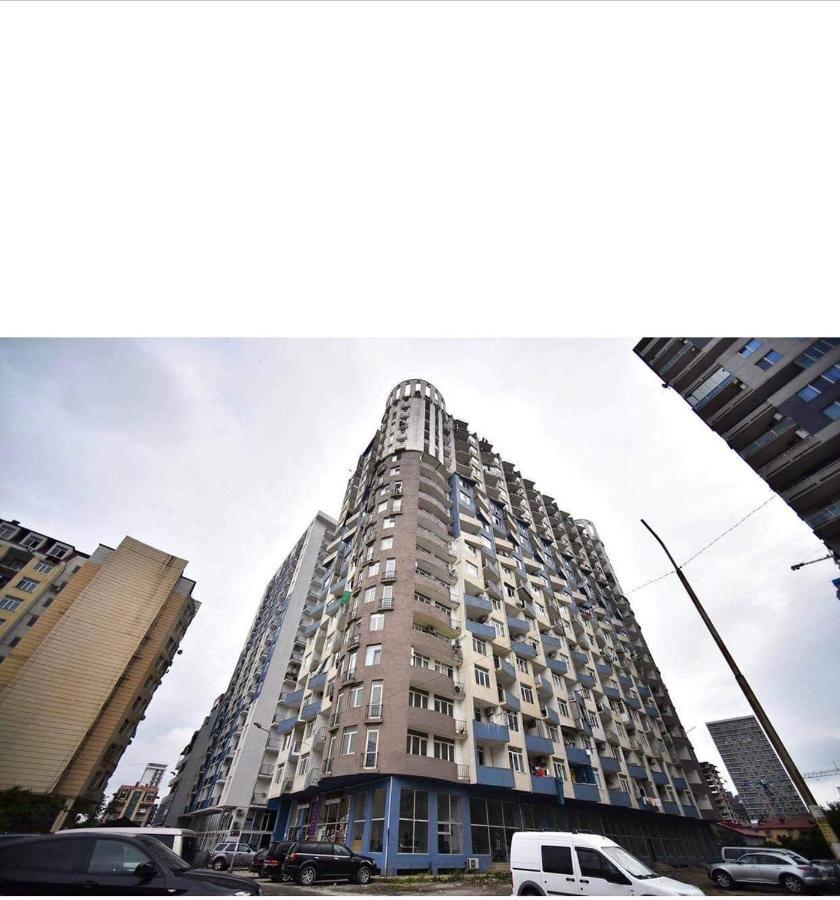 באטומי Orange Home Hotel מראה חיצוני תמונה