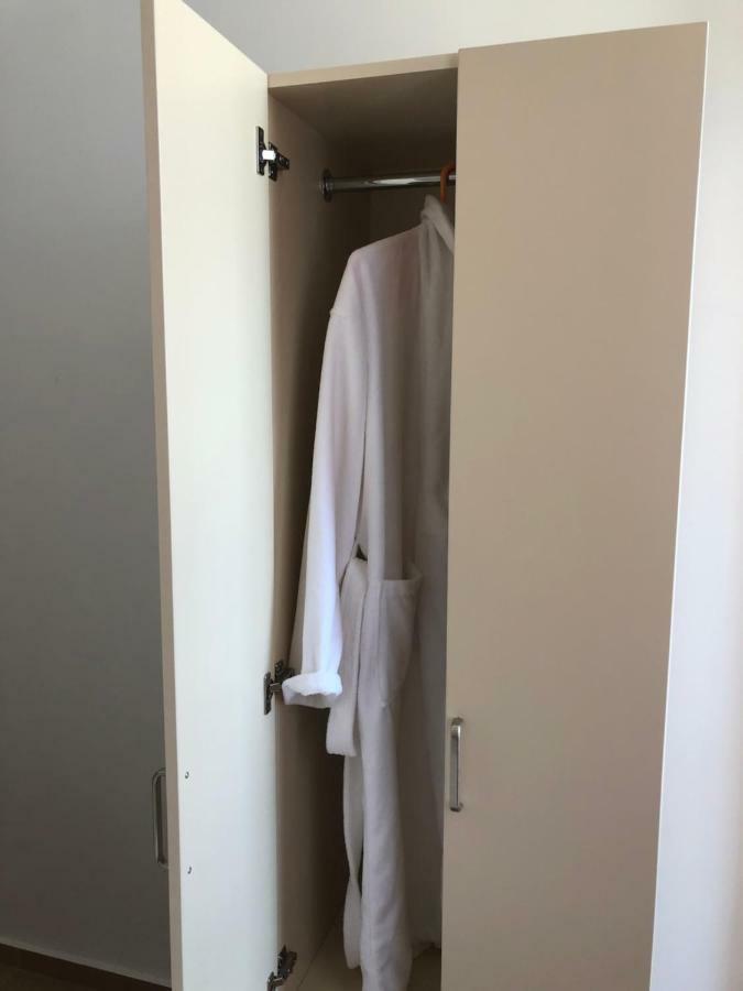 באטומי Orange Home Hotel מראה חיצוני תמונה