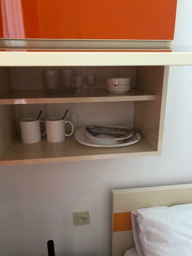 באטומי Orange Home Hotel מראה חיצוני תמונה